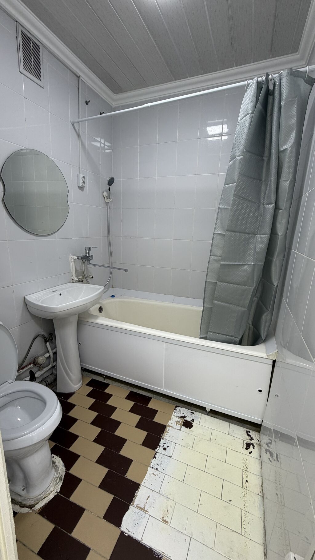 1 комната, 33 м², 5 мкр 105 серия, 7 этаж, Свежий ремонт: фото 5