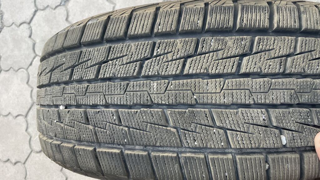 Шины 235 / 50 / R 20, Зима, Б/у, Комплект, Внедорожные (АТ/МТ), Китай, Giti: фото 2