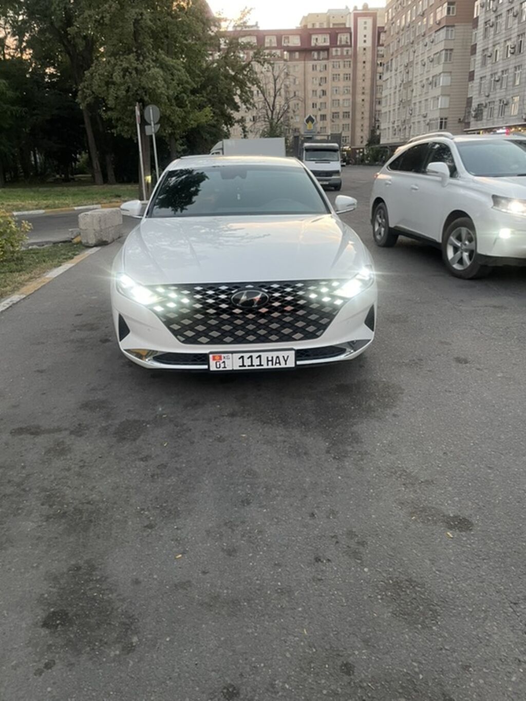 Hyundai Grandeur: 2021 г., 3 л, Автомат, Газ, Седан: фото 3