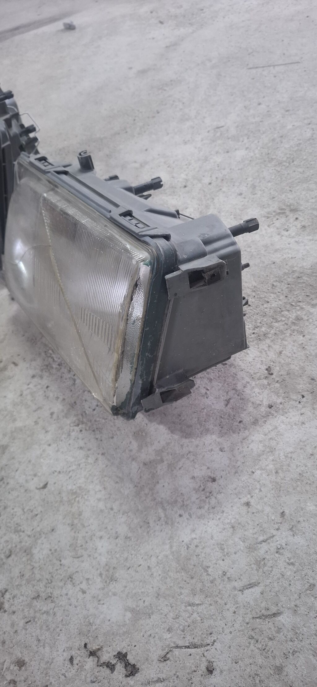 Mercedes-Benz 124 Фары комплект рестайлинг крепления вроде: фото 4