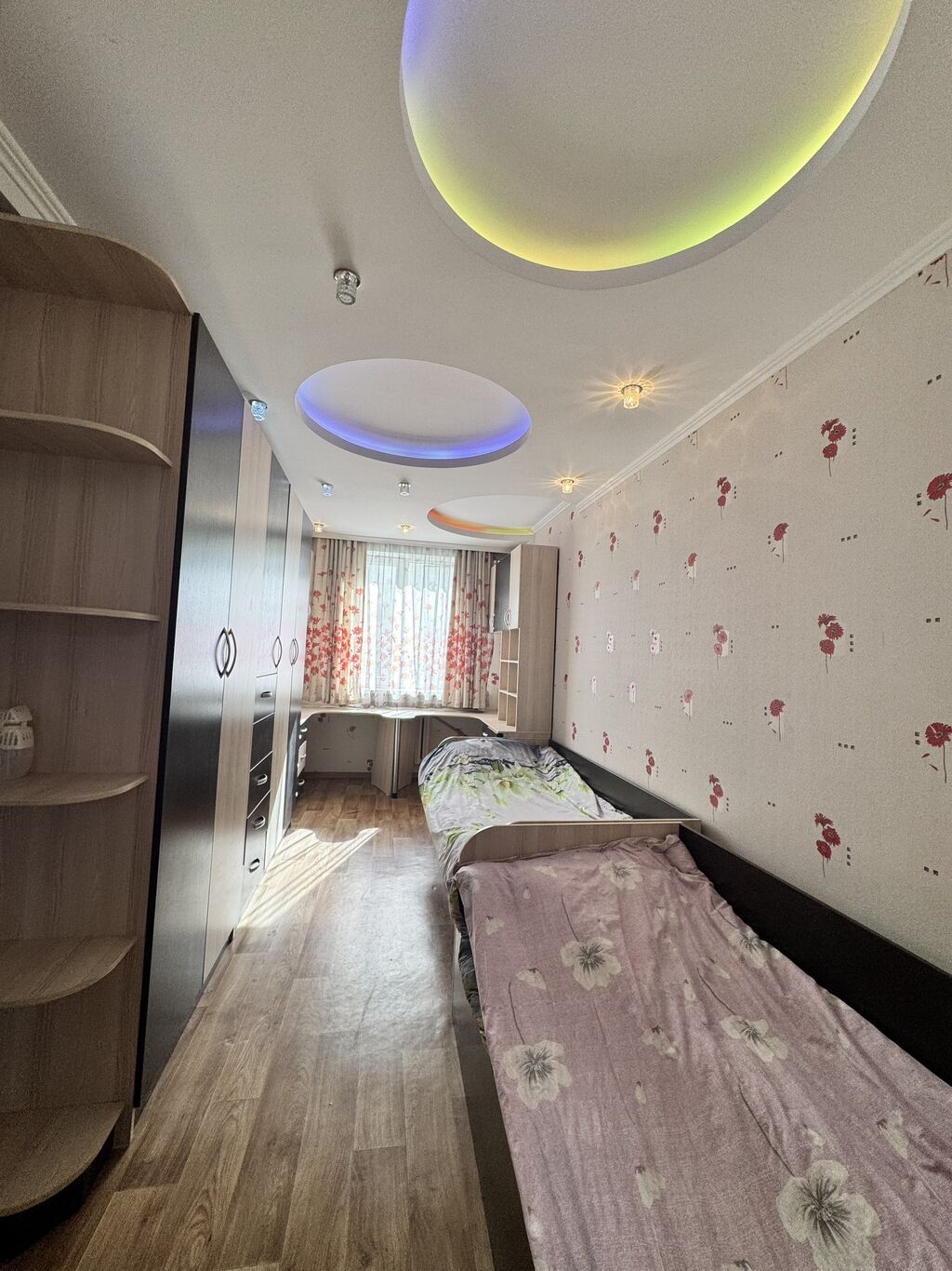 3 комнаты, 88 м², Элитка, 2 этаж, Старый ремонт: фото 5