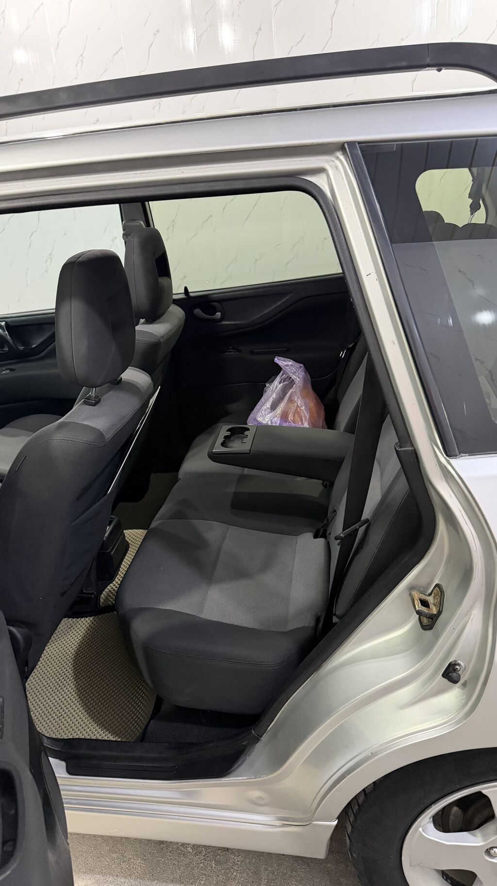 Mitsubishi Space Star: 2003 г., 1.9 л, Механика, Дизель, Хэтчбэк: фото 6