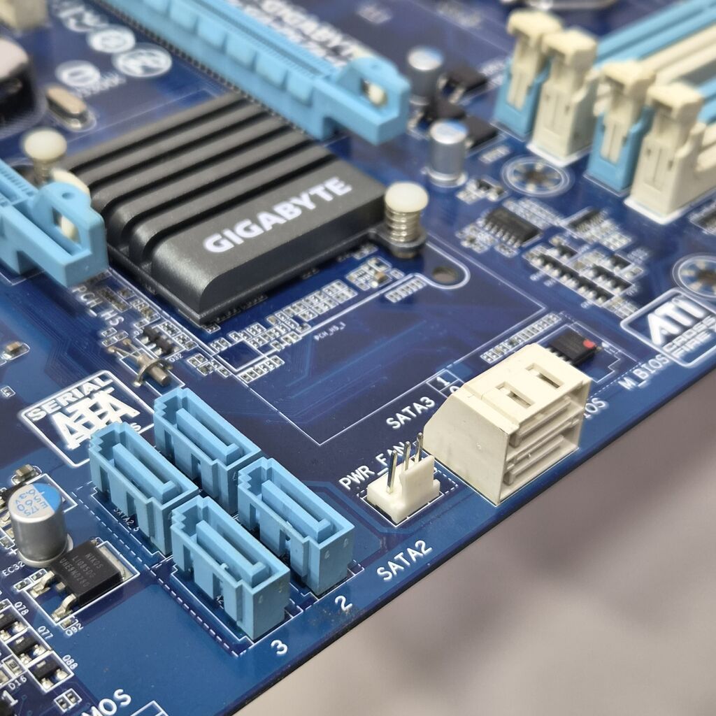 Материнская плата Gigabyte GA-P67A-D3-B3 LGA1155: фото 4