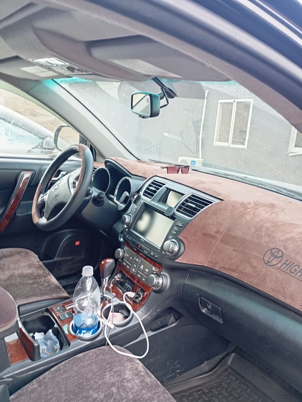 Toyota Highlander: 2012 г., 3.5 л, Автомат, Гибрид, Кроссовер: фото 8