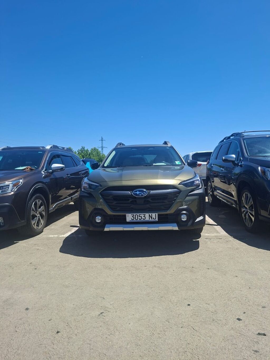 Subaru Outback: 2022 г., 2.5 л, Бензин, Универсал: фото 1