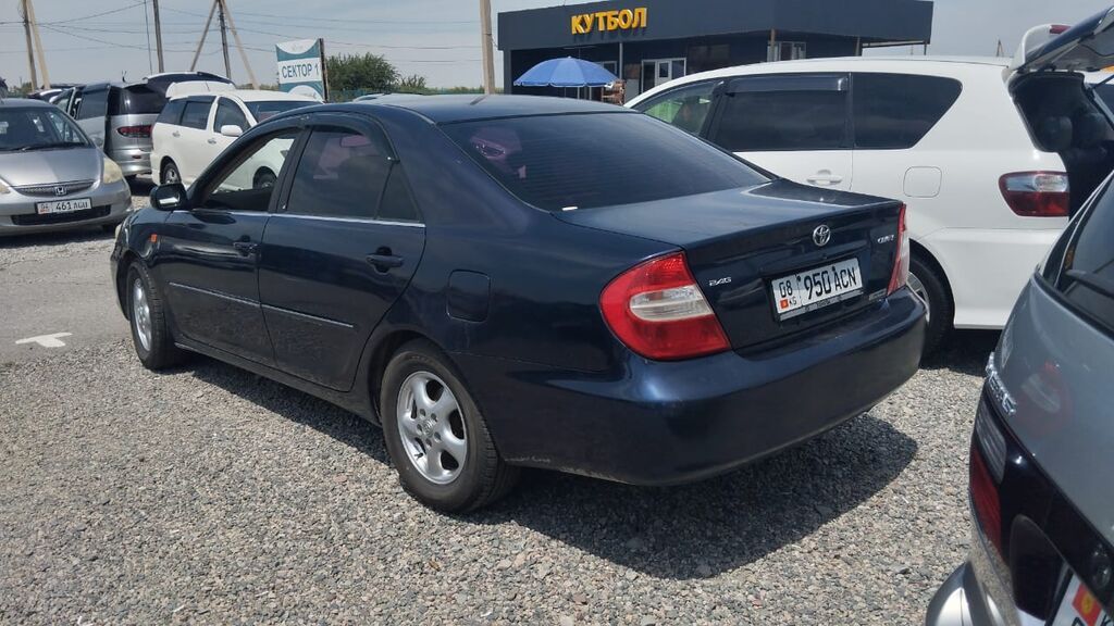 Toyota Camry: 2003 г., 2.4 л, Автомат, Бензин, Седан: фото 2