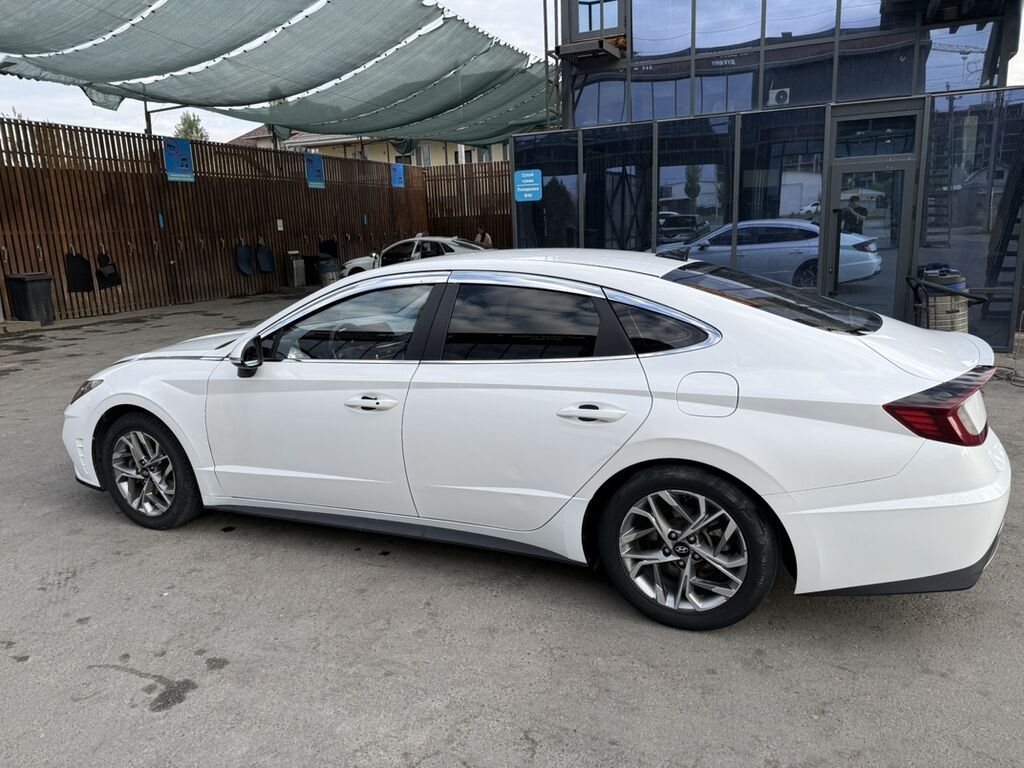 Hyundai Sonata 2021, 2.0 л, автомат, газ, седан: фото 3