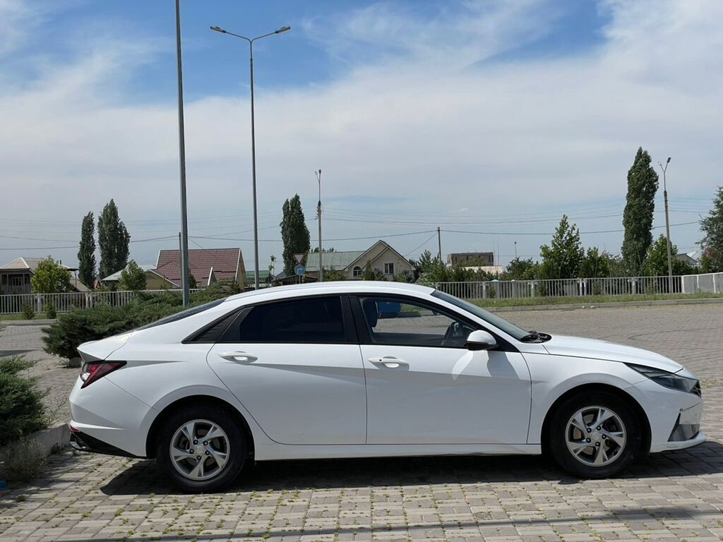 Hyundai Avante: 2021 г., 1.6 л, Автомат, Бензин, Седан: фото 6