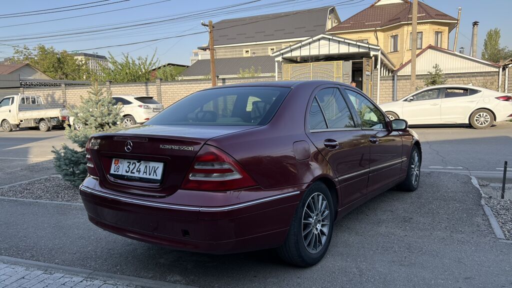 Mercedes-Benz C-Class: 2002 г., 1.8 л, Автомат, Бензин, Седан: фото 4
