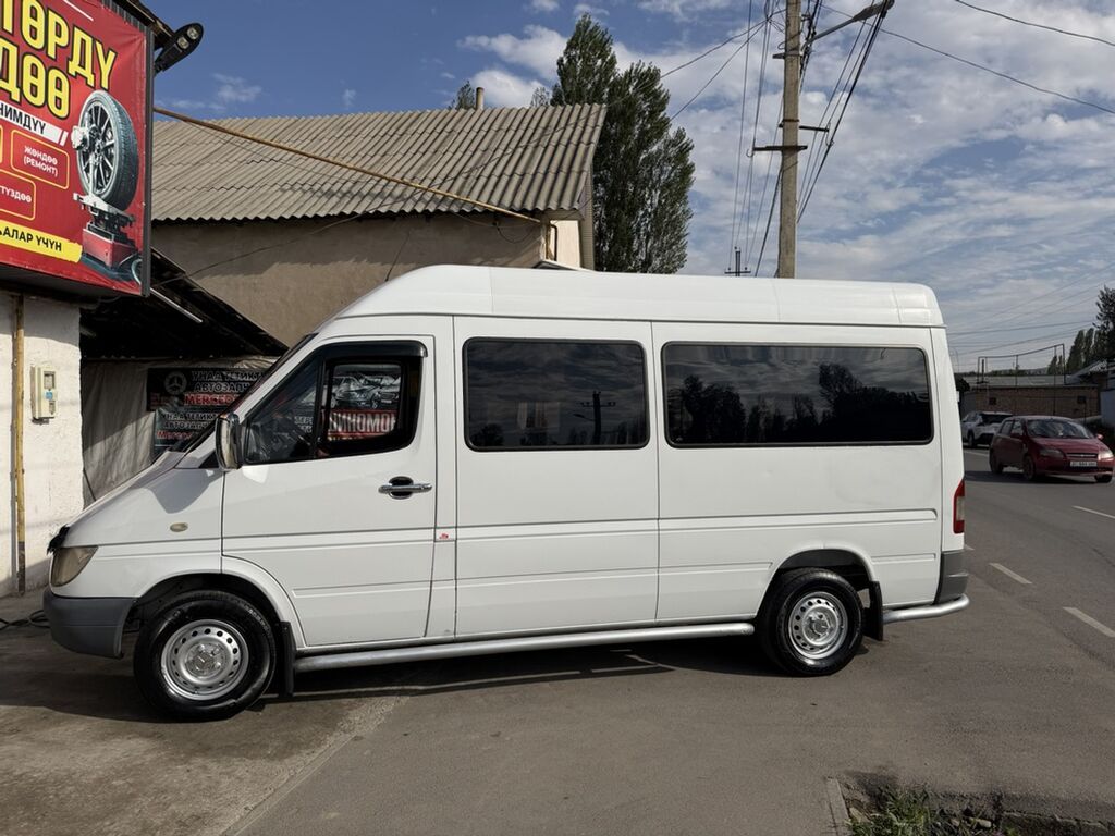 Mercedes-Benz Спринтер: 2005 г., 2.2 л, Механика, Дизель, Фургон: фото 1