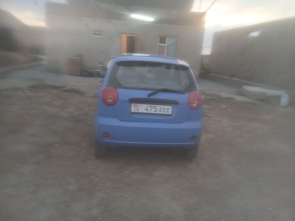 Chevrolet Spark: 2005 г., 0.1 л, Механика, Бензин, Хэтчбэк: фото 3