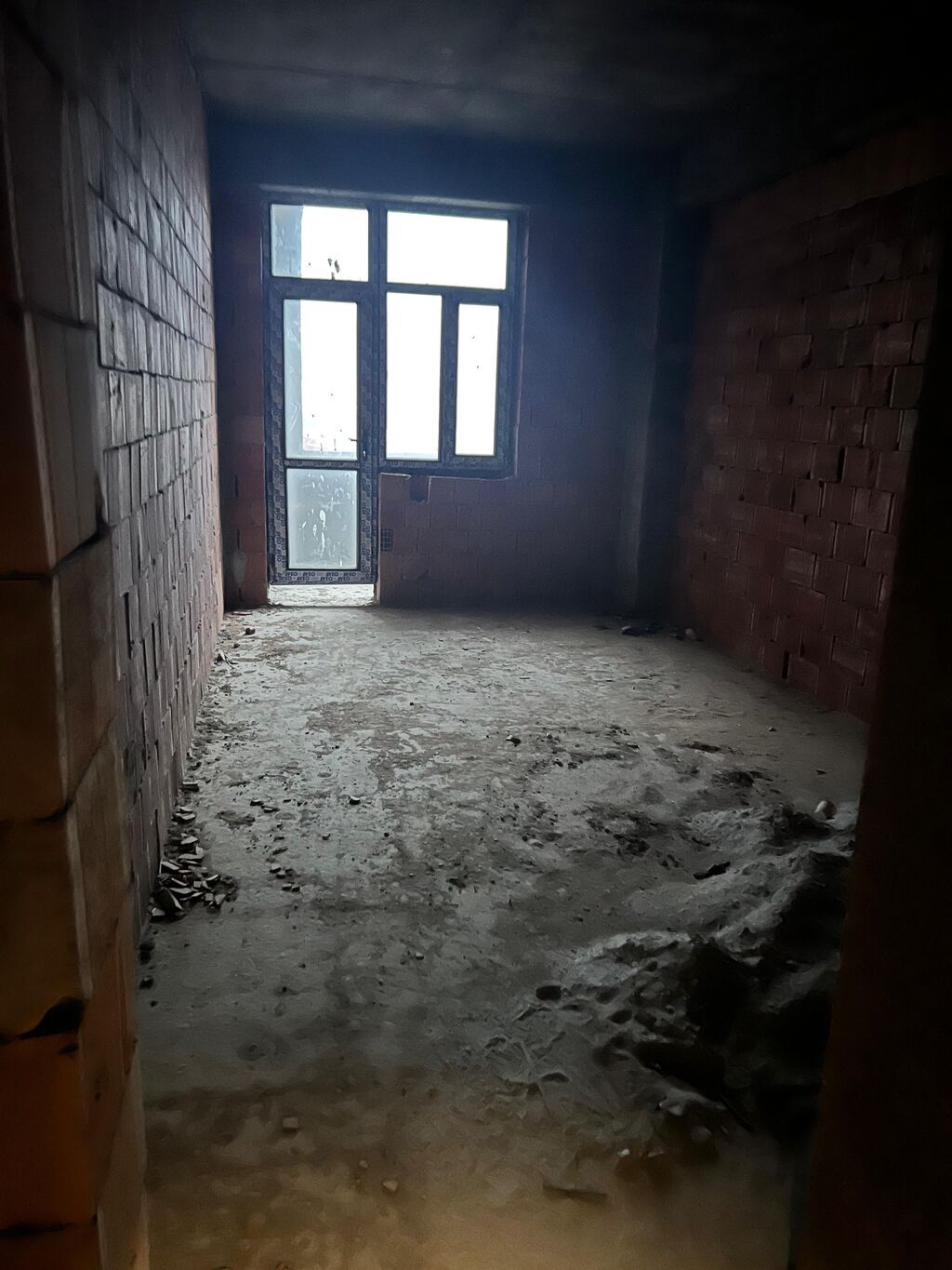5 otaqlı, Yeni tikili, 122 kv. m