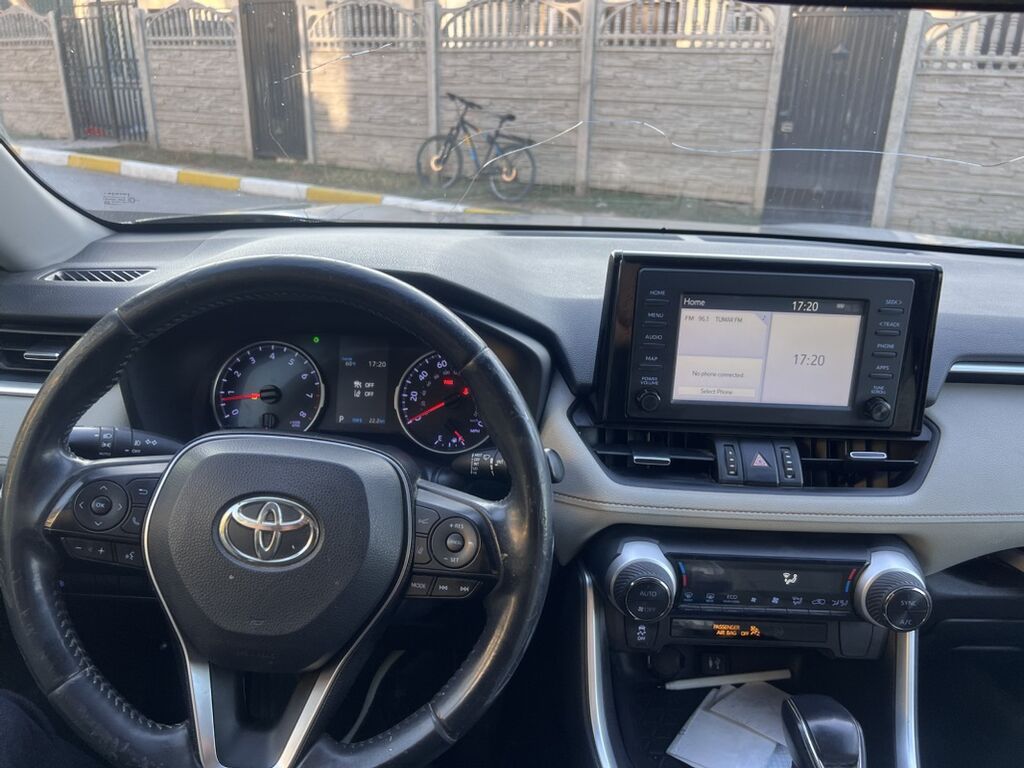 Toyota RAV4: 2019 г., 2.5 л, Автомат, Бензин, Кроссовер: фото 6