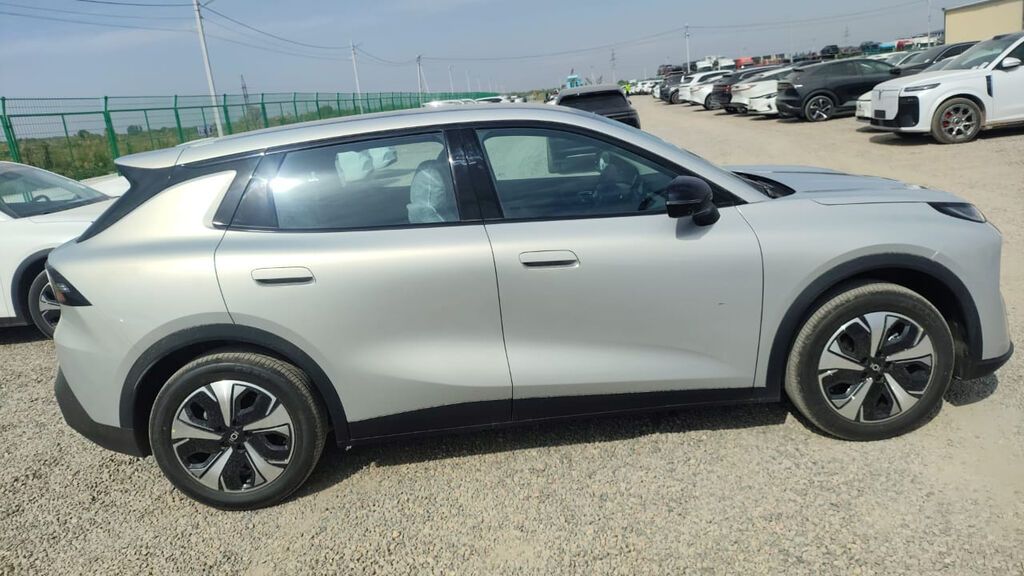 Changan Qiyuan Q05: 2026 г., Автомат, Электромобиль, Кроссовер: фото 3