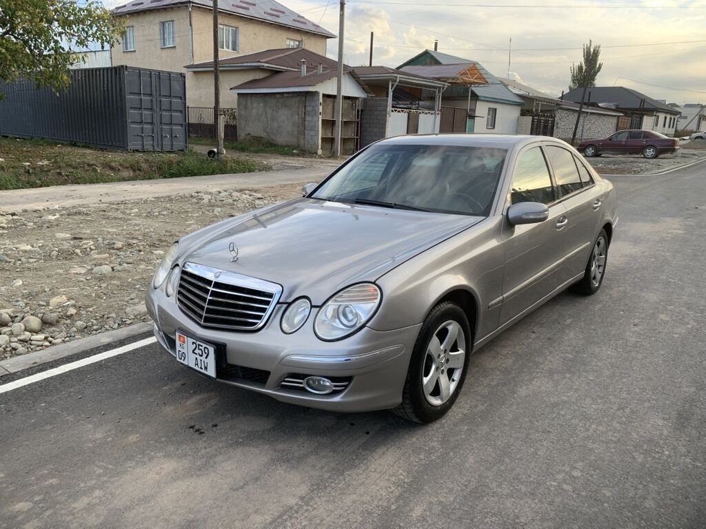 Mercedes-Benz E-Class: 2004 г., 3.2 л, Автомат, Газ, Седан: фото 7