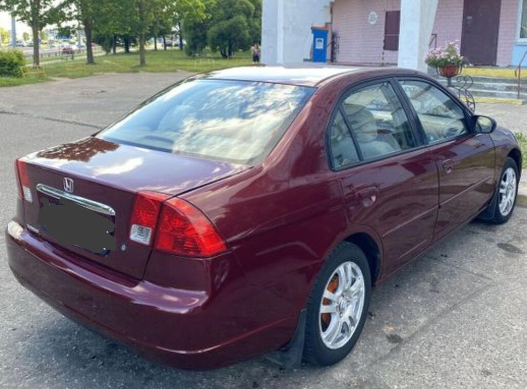 Honda Civic: 2003 г., 1.7 л, Механика, Бензин, Седан: фото 4