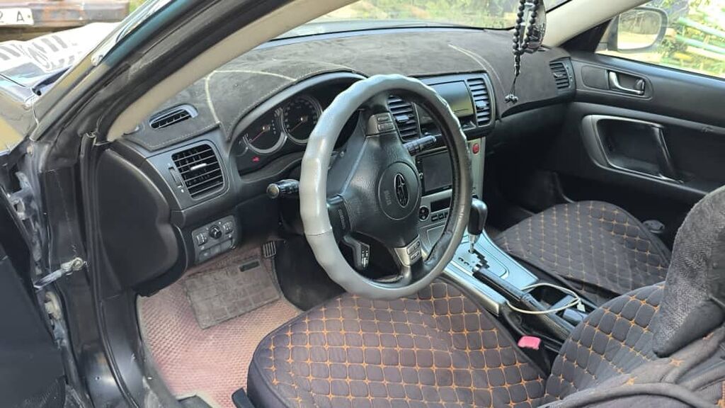 Subaru Outback: 2004 г., 2.5 л, Автомат, Бензин, Универсал: фото 2