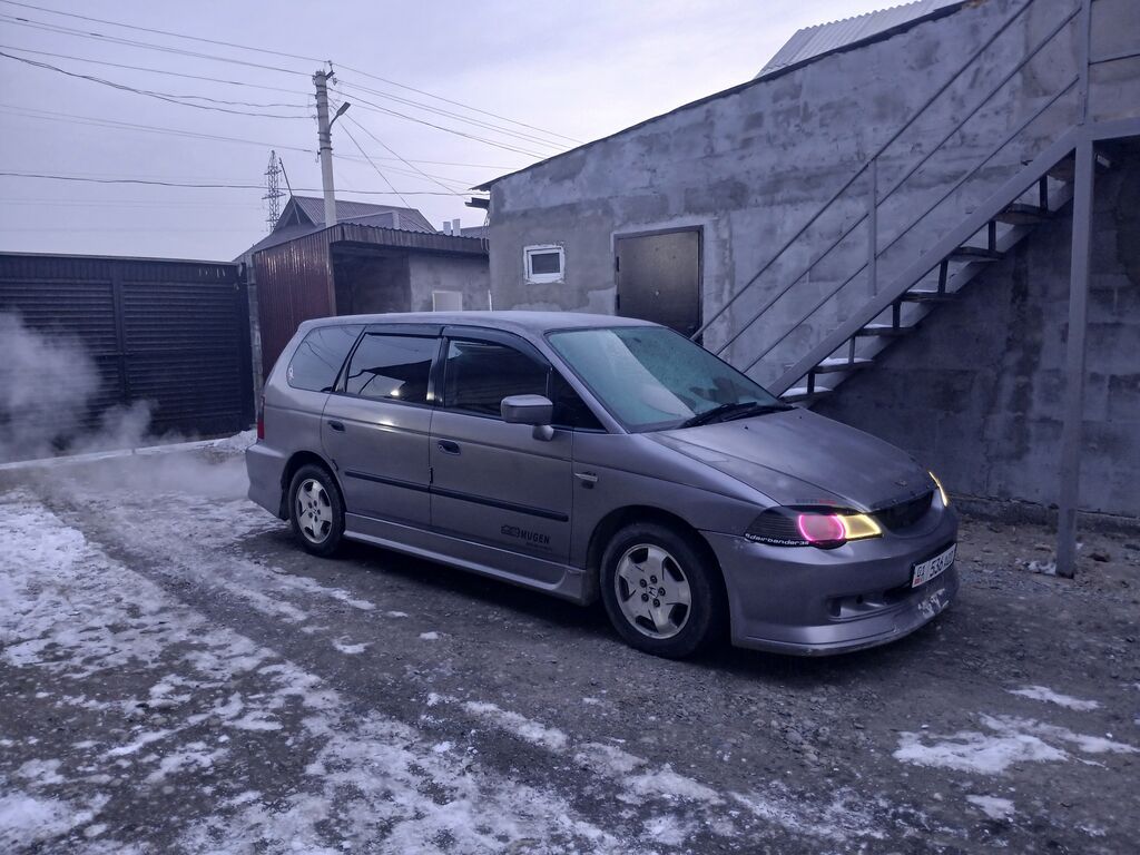 Honda Odyssey: 2002 г., 2.3 л, Автомат, Бензин, Минивэн: фото 4