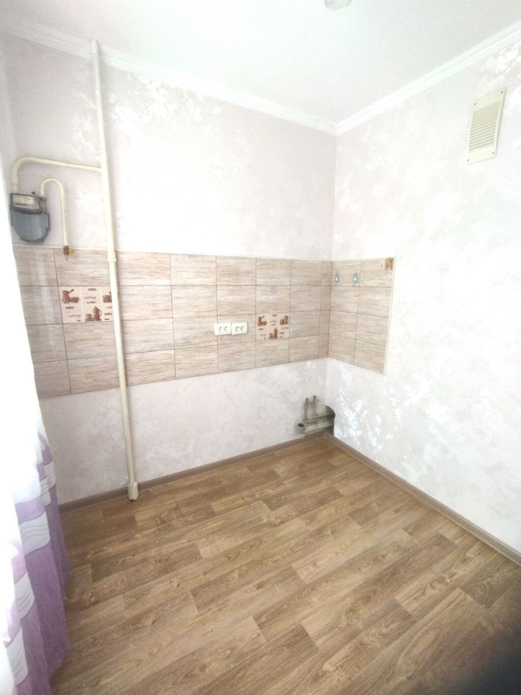 1 комната, 38 м², 3 мкр 104 серия, 3 этаж, Косметический ремонт: фото 5