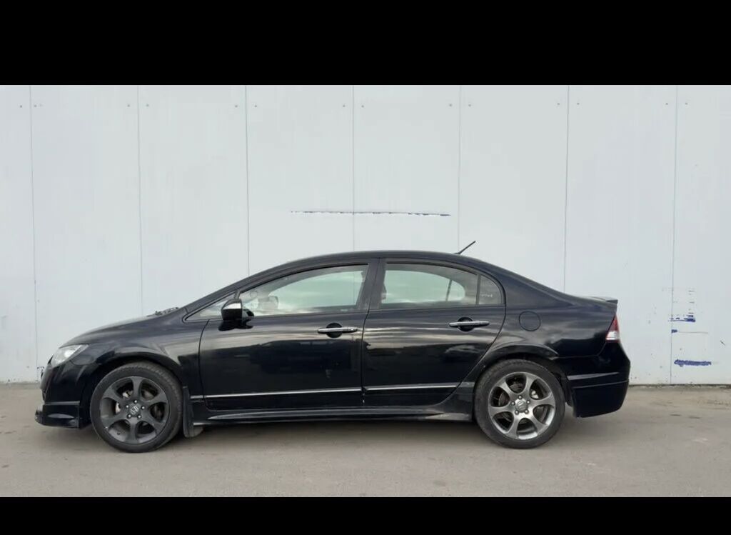 Honda Civic: 2010 г., 1.3 л, Автомат, Гибрид, Седан: фото 3