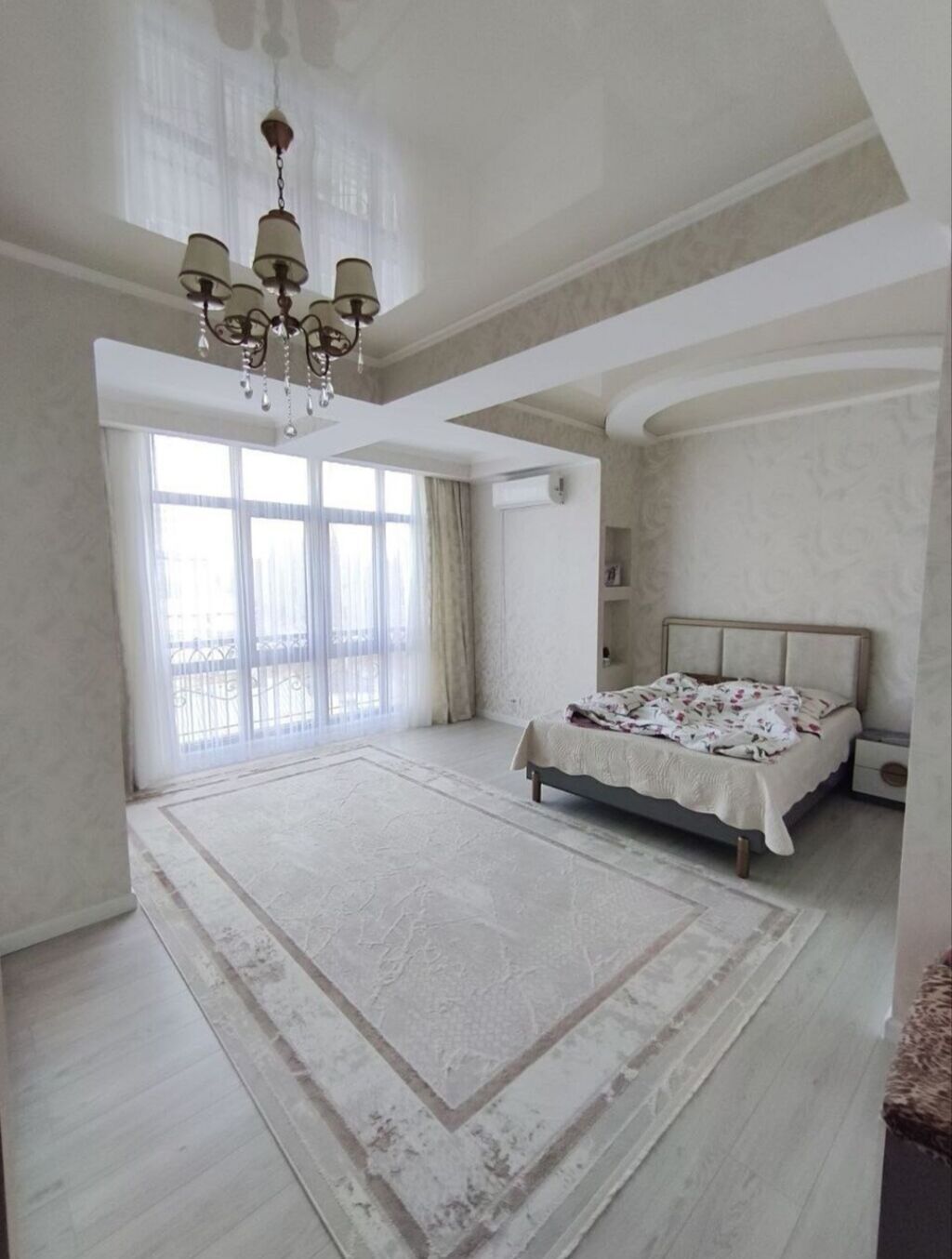 3 комнаты, 110 м², Аламедин-1 мкр Элитка, 4 этаж, Дизайнерский ремонт: фото 3