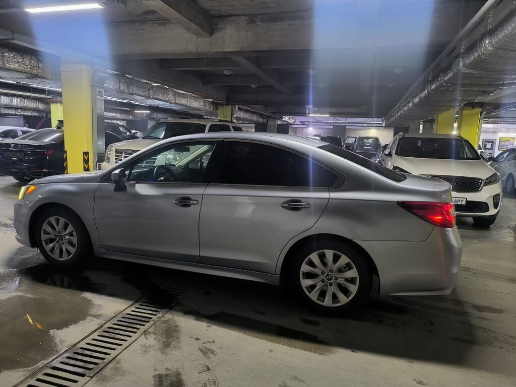 Subaru Legacy: 2017 г., 2.5 л, Автомат, Бензин, Седан: фото 2