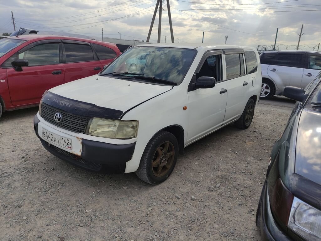 Toyota Probox: 2007 г., 1.5 л, Автомат, Бензин, Универсал: фото 3
