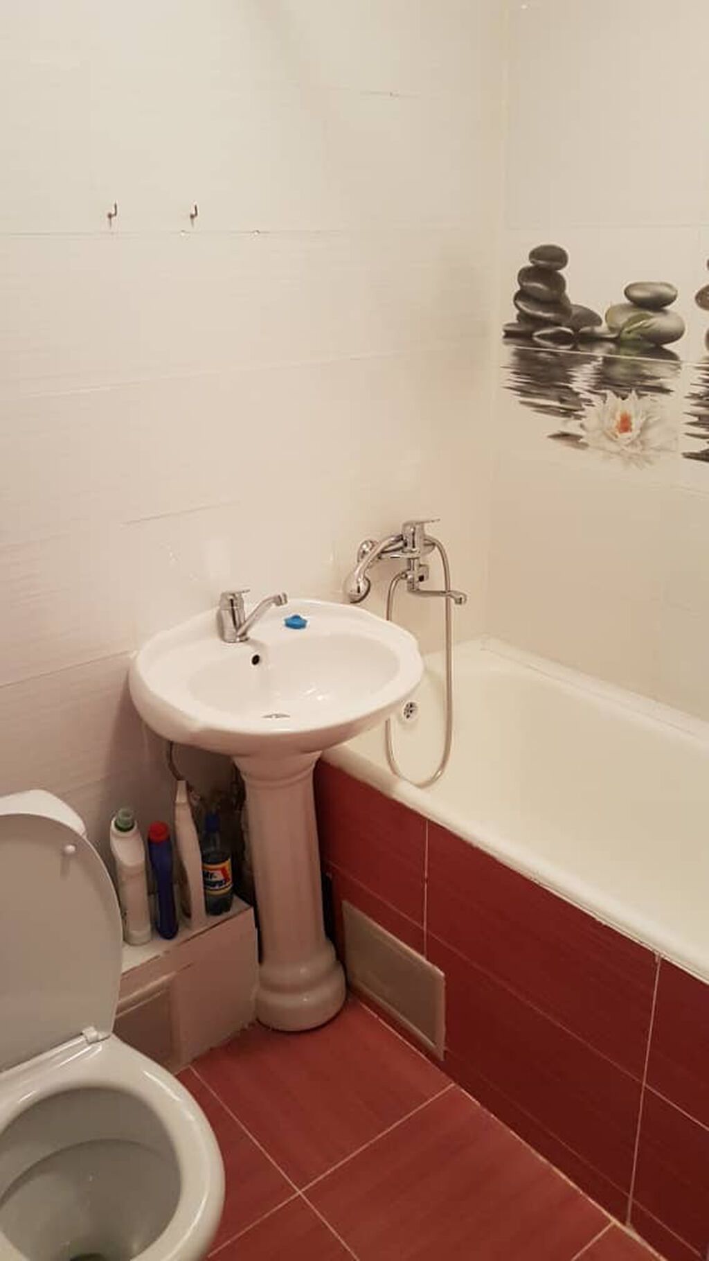 3 комнаты, 64 м², 4 мкр 104 серия, 1 этаж, Косметический ремонт: фото 4