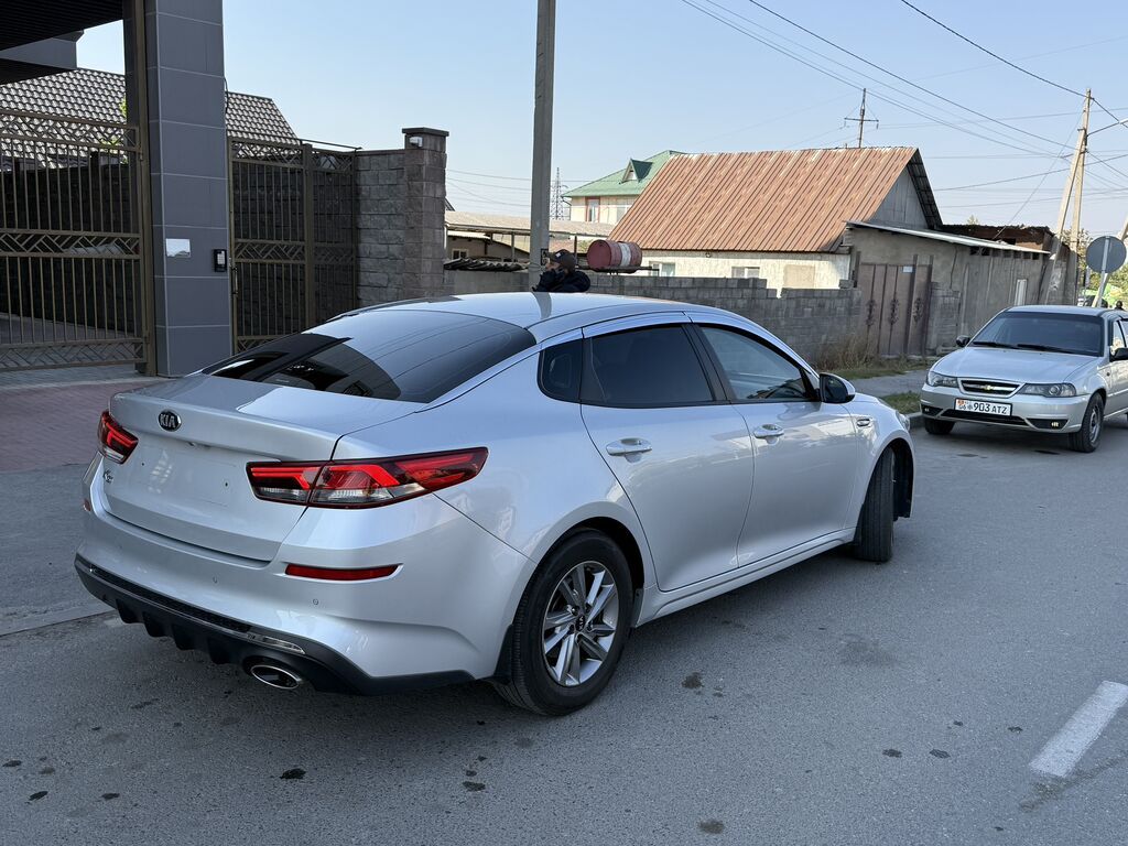 Kia K5: 2020 г., 2 л, Автомат, Газ, Седан: фото 3