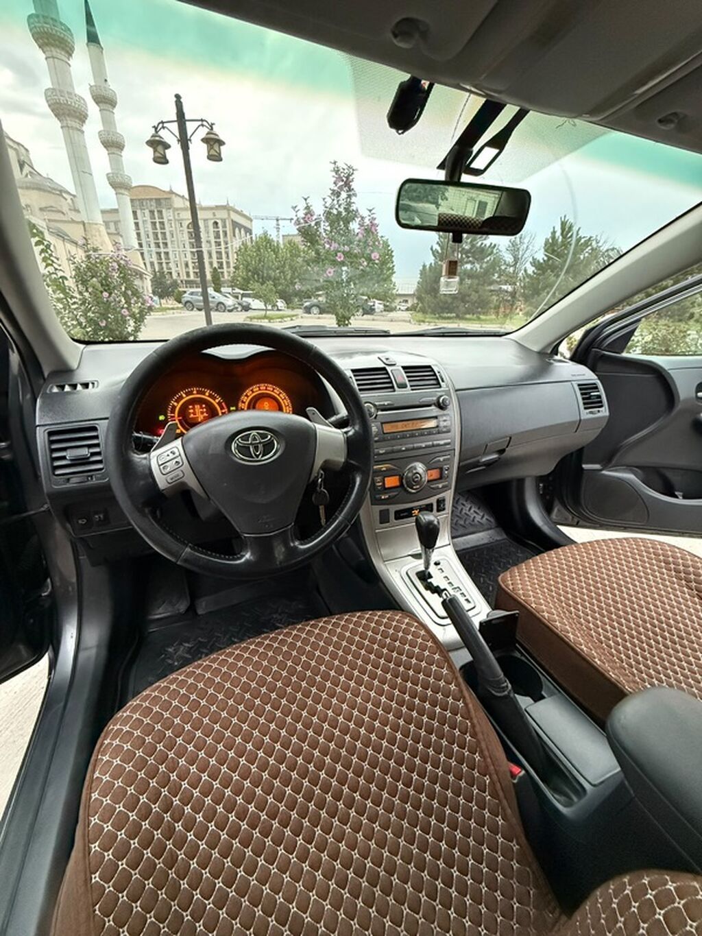 Toyota Corolla: 2008 г., 1.6 л, Автомат, Бензин, Седан — фото 6
