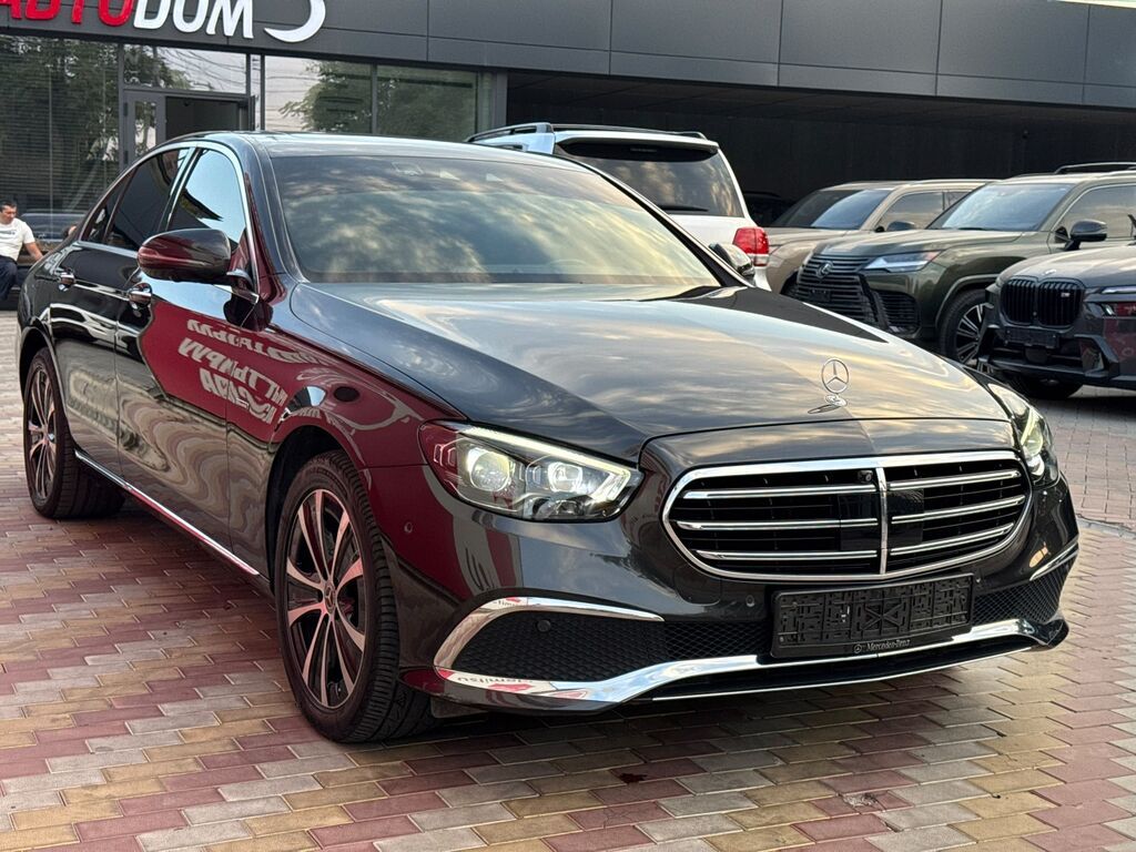 Mercedes-Benz E-Class: 2021 г., 2 л, Электромобиль: фото 2