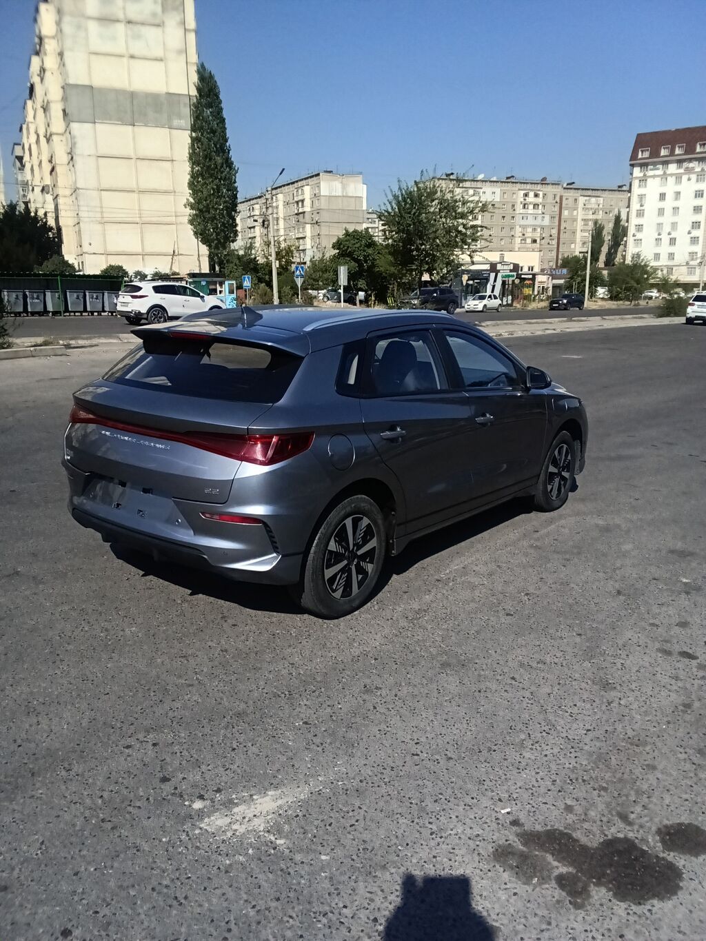 BYD E2: 2023 г., Автомат, Электромобиль, Кроссовер: фото 6