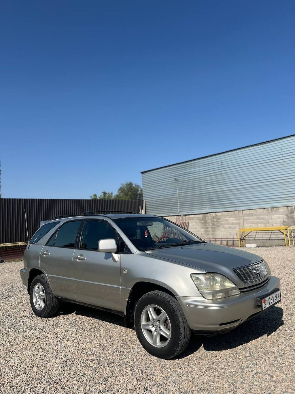 Lexus RX: 2000 г., 3 л, Автомат, Бензин, Кроссовер: фото 4