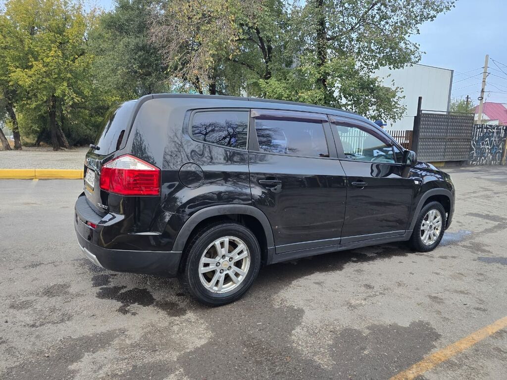 Chevrolet Orlando: 2012 г., 1.8 л, Автомат, Бензин, Минивэн: фото 4