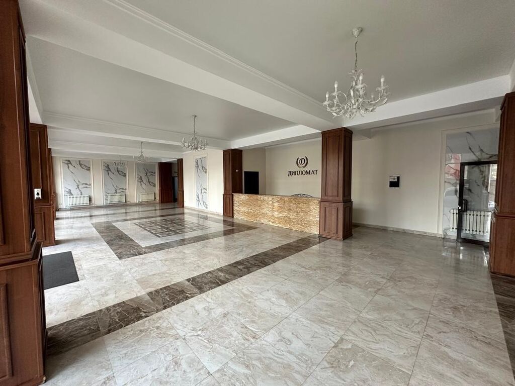 3 комнаты, 166 м², Золотой квадрат Элитка, 2 этаж: фото 4