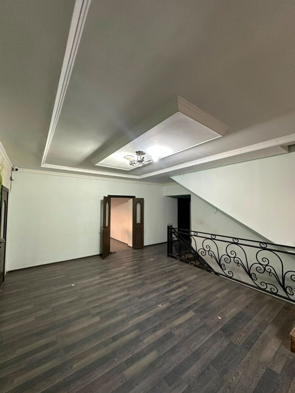 Продаётся 3-этажный дом в Рабочем городке Площадь дома — 600 м²: фото 4