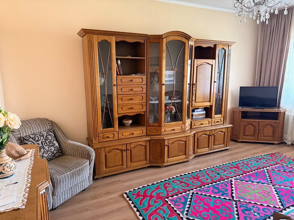 3 комнаты, 63 м², Аламедин-1 мкр 105 серия, 5 этаж, Косметический ремонт: фото 2