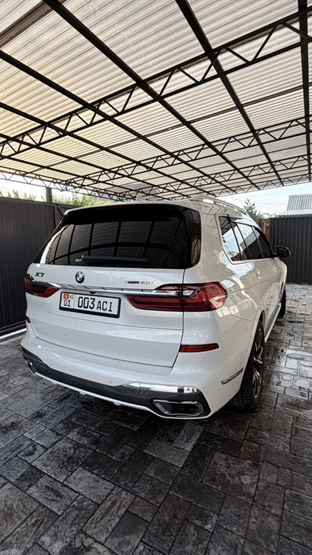 BMW X7: 2021 г., Автомат, Бензин, Внедорожник: фото 3