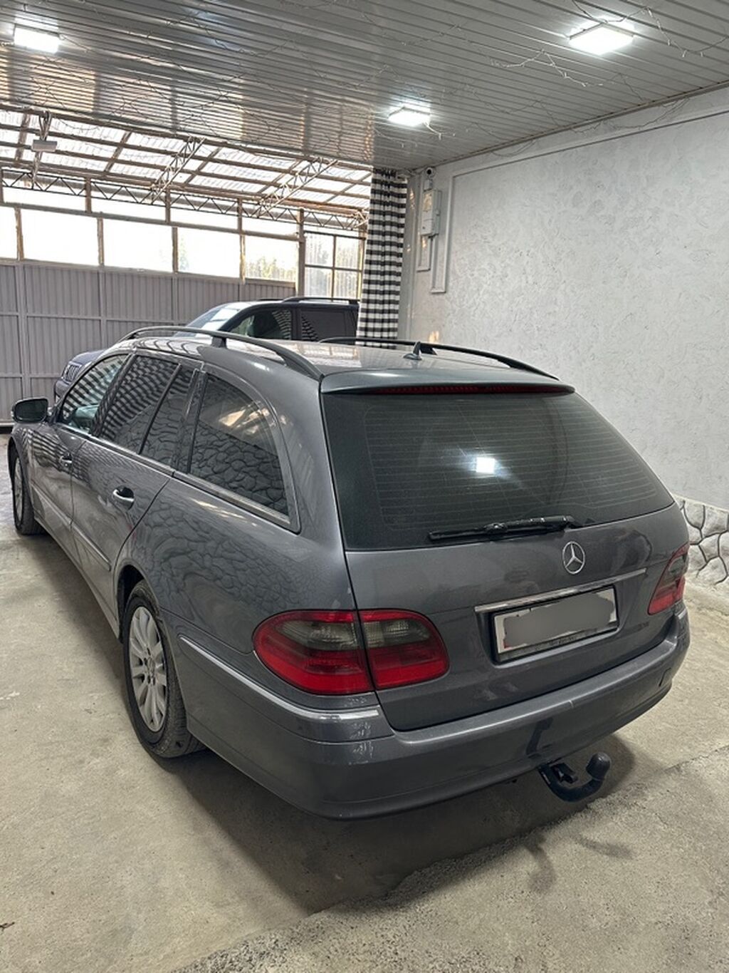 Mercedes-Benz E-Class: 2008 г., 2.2 л, Автомат, Дизель, Универсал: фото 3