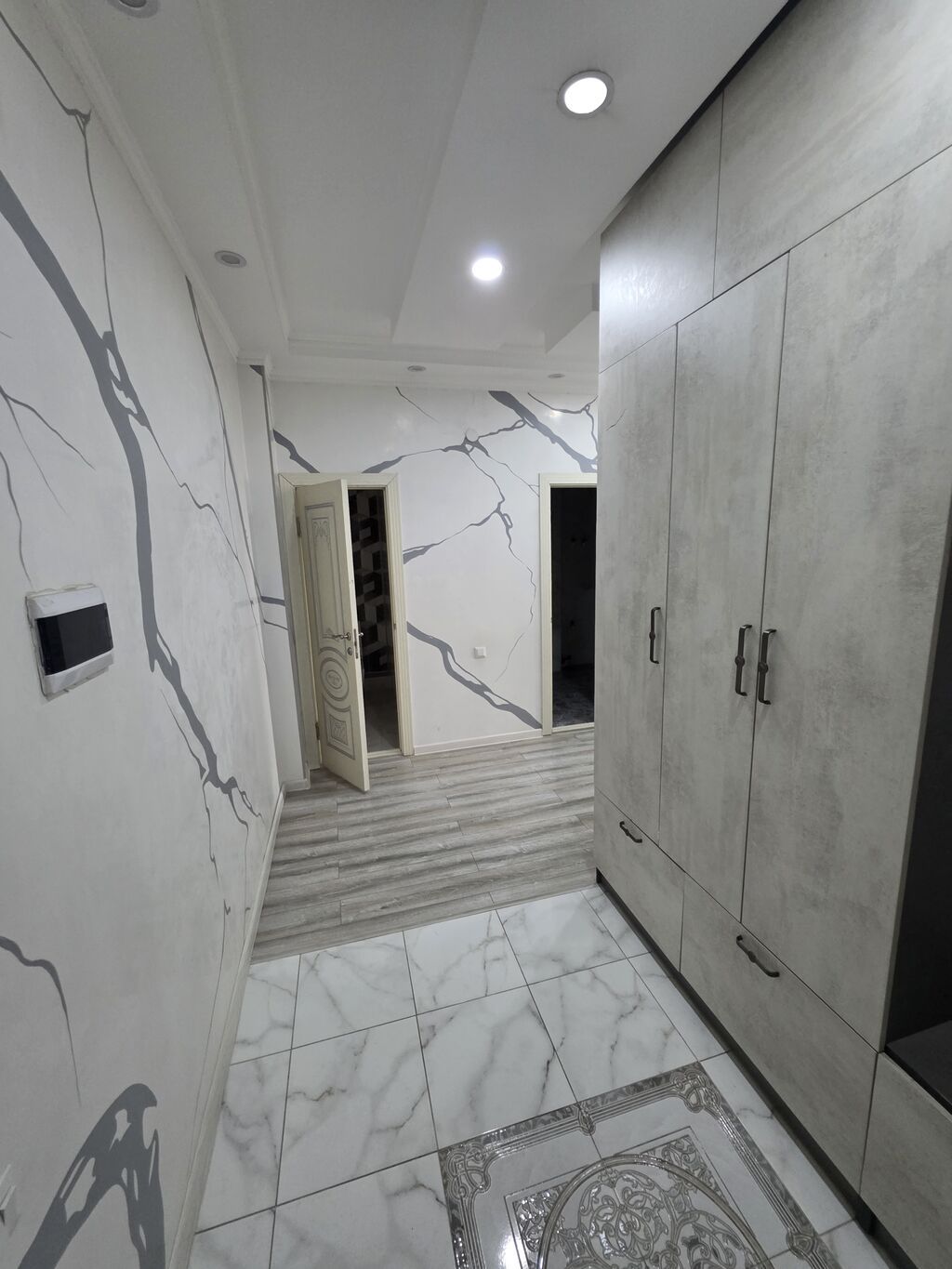 3 комнаты, 94 м², Учкун мкр Индивидуалка, 3 этаж, Евроремонт: фото 2