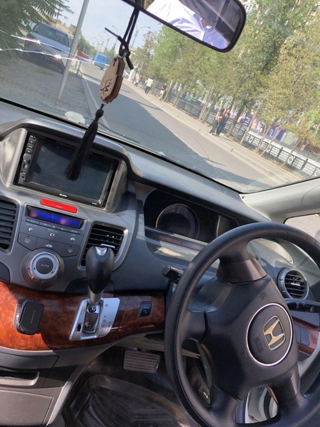 Honda Odyssey: 2004 г., 2.4 л, Автомат, Бензин, Минивэн: фото 2