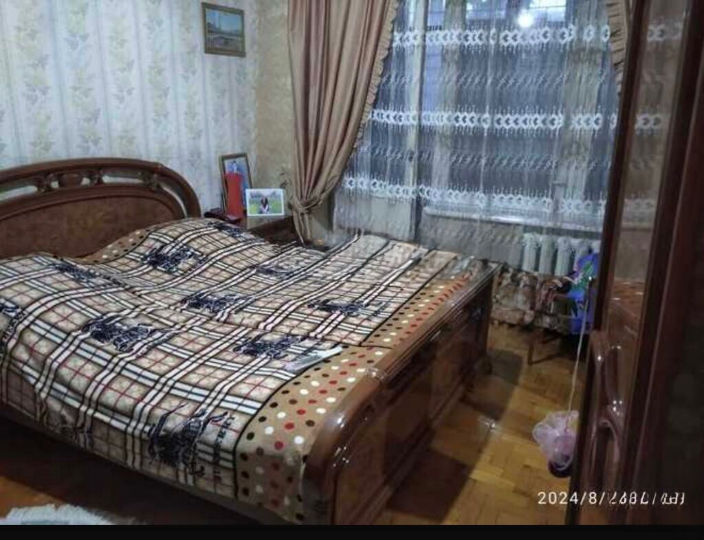 Bakı, 28 May, 3 otaqlı, Köhnə tikili, m. 28 may, 95 kv. m
