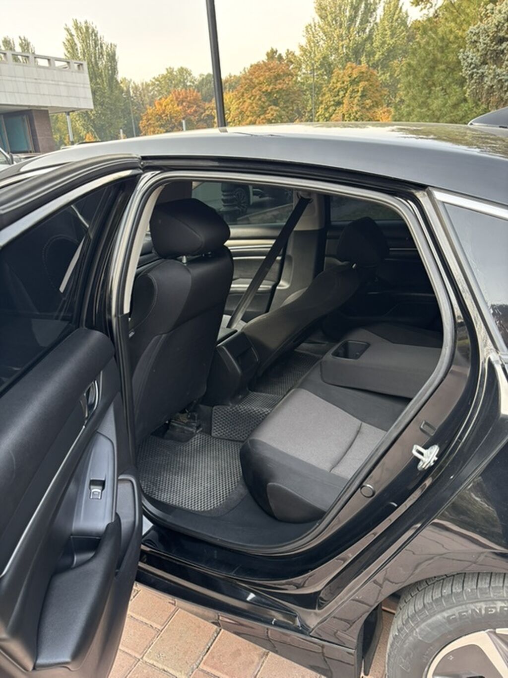 Honda Accord: 2021 г., 2 л, Автомат, Бензин, Седан: фото 7