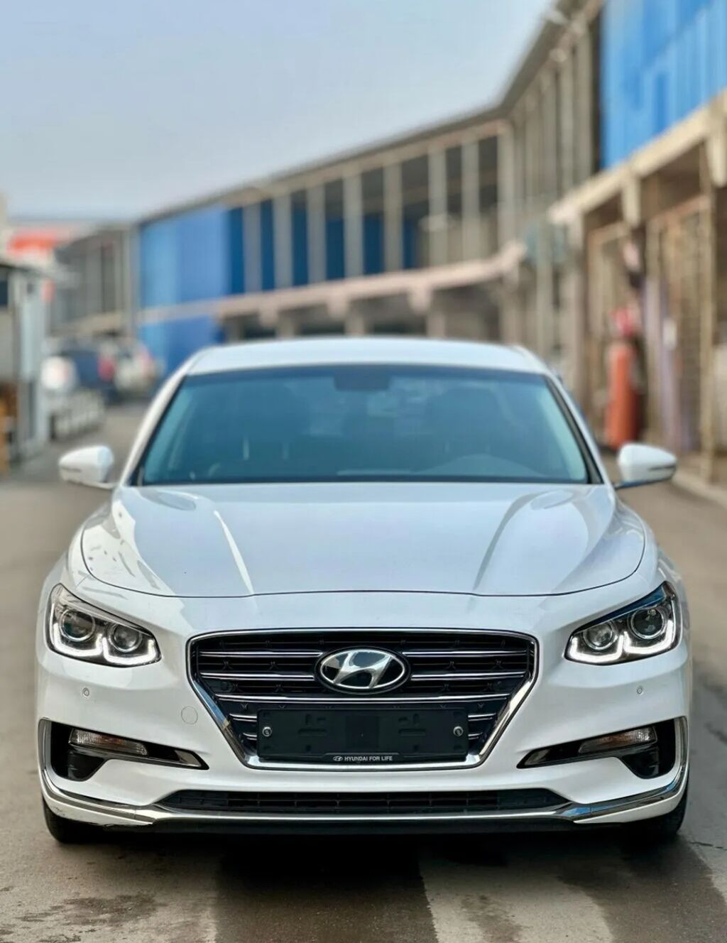 Hyundai Grandeur: 2018 г., 3 л, Седан: фото 3