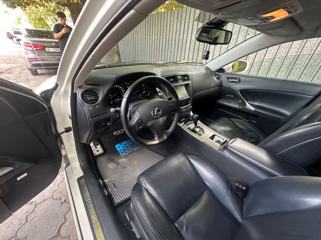 Lexus IS: 2008 г., 2.5 л, Автомат, Бензин, Седан: фото 7