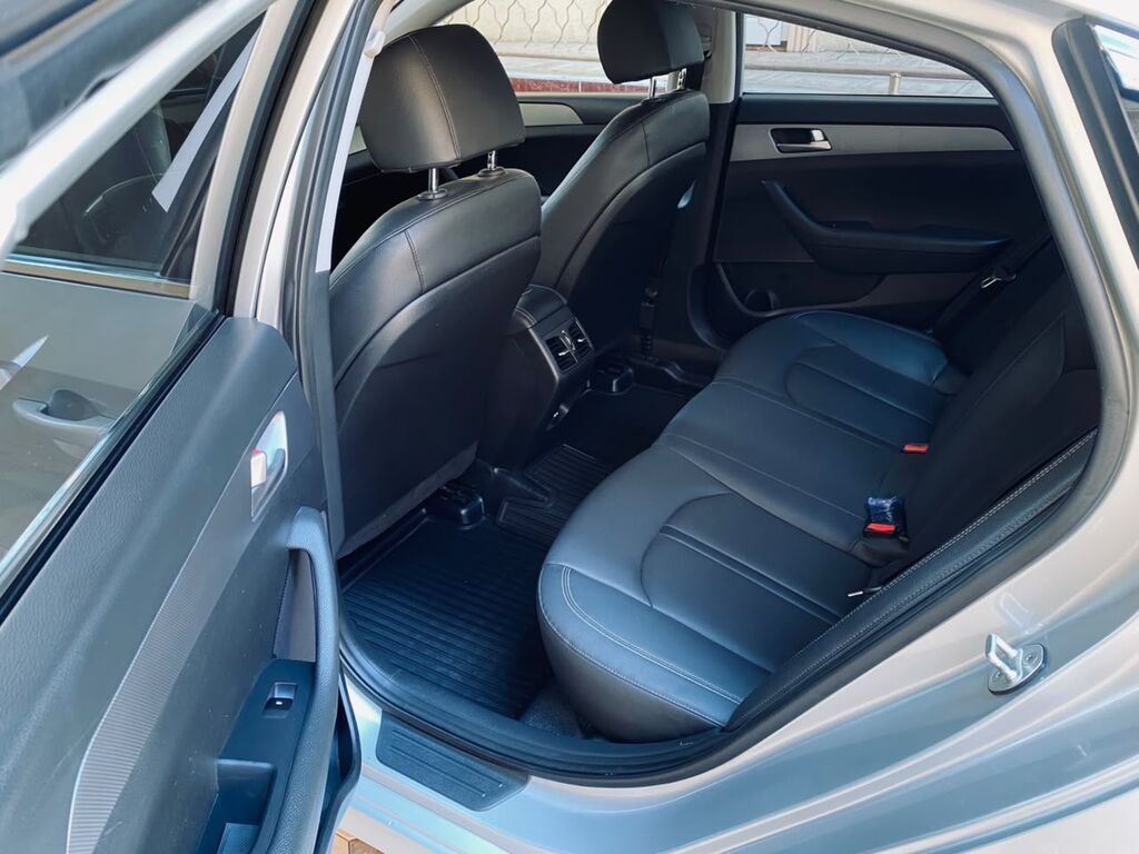 Hyundai Sonata: 2019 г., 2 л, Автомат, Газ, Седан: фото 8