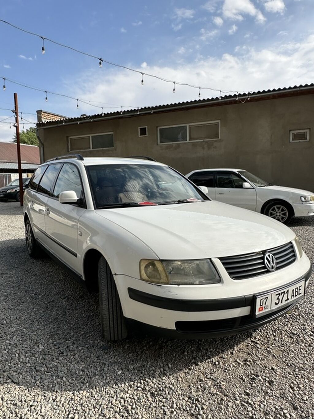 Volkswagen Passat Variant: 2000 г., 1.6 л, Механика, Бензин, Универсал: фото 4