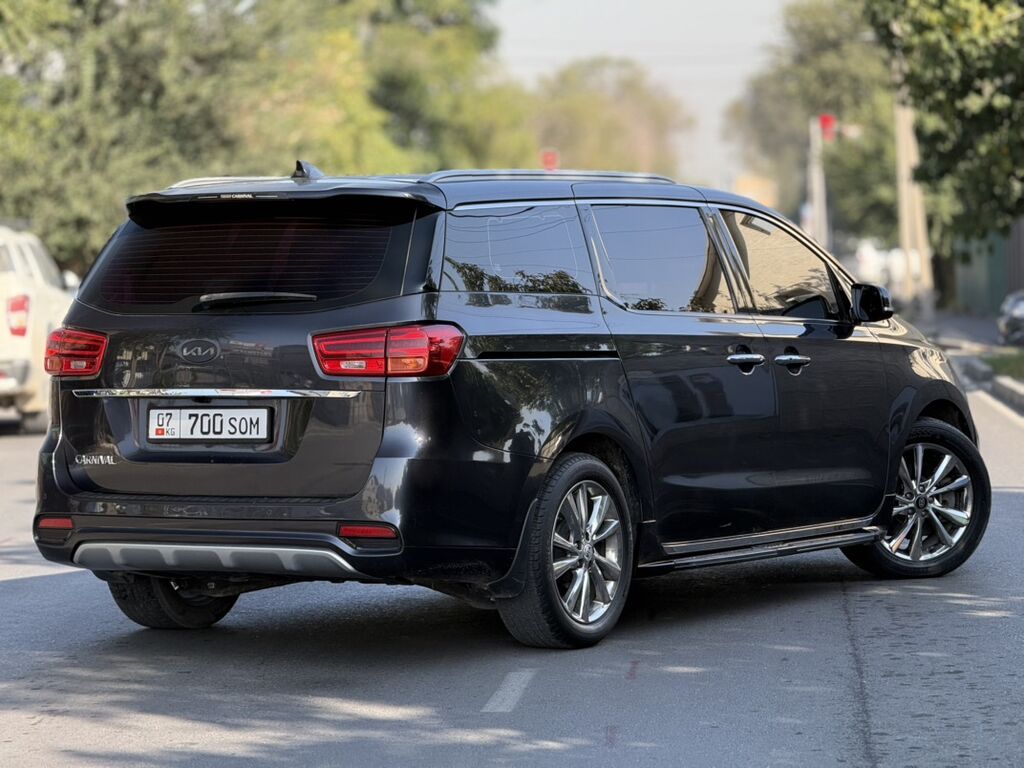 Kia Carnival: 2019 г., 2.2 л, Автомат, Дизель, Минивэн: фото 5