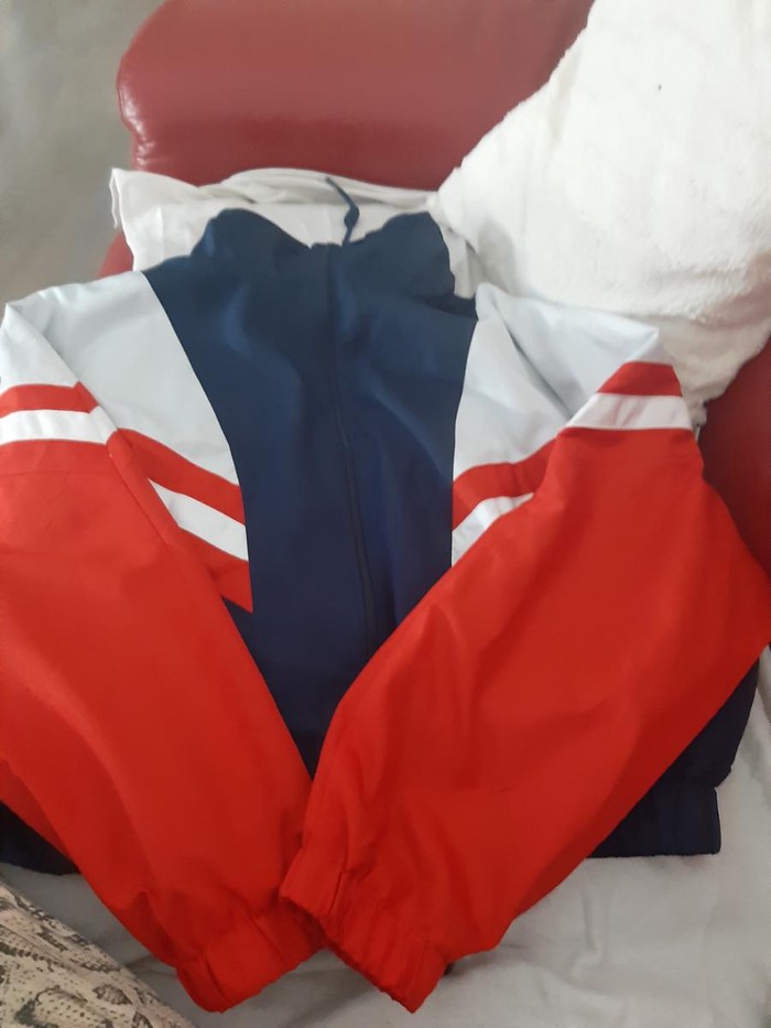 Ostalo: PULL&BEAR suskava jaknica M na lalafo.rs PULL&BEAR suskava jaknica M - Novi Sad