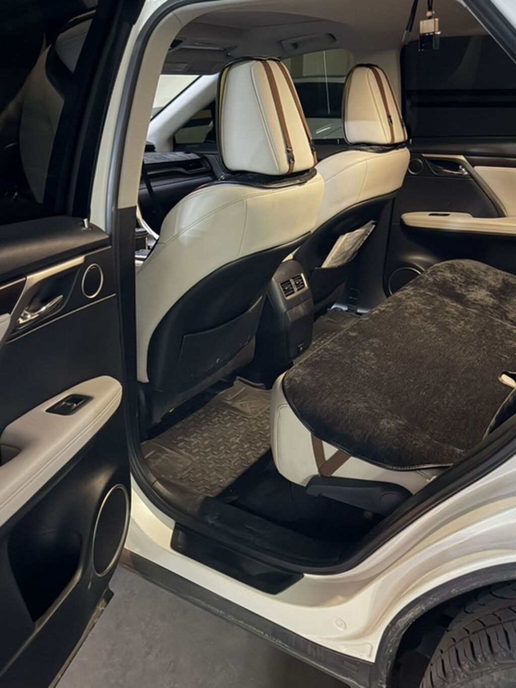 Lexus RX: 2020 г., 3.5 л, Вариатор, Гибрид, Кроссовер: фото 5